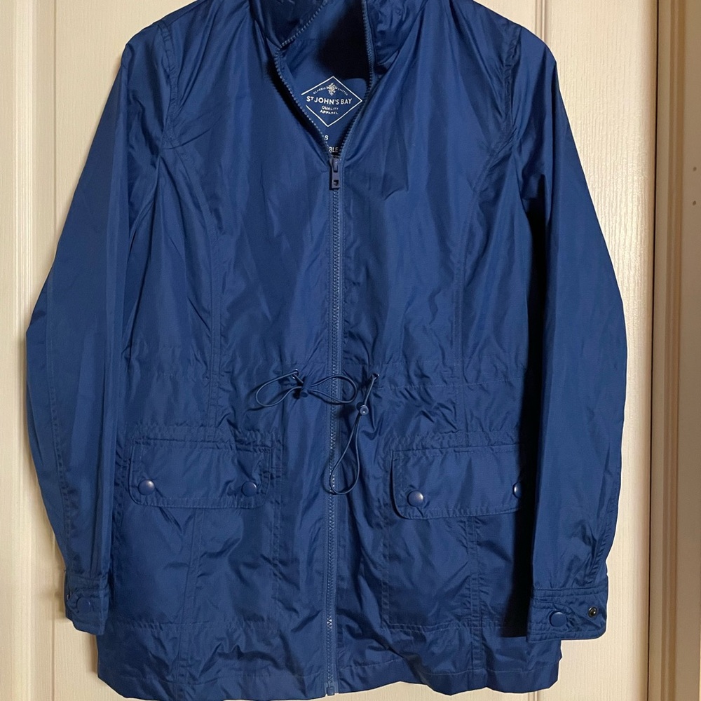 St. John’s Bay women’s Lightweight rain Jacket Small #176